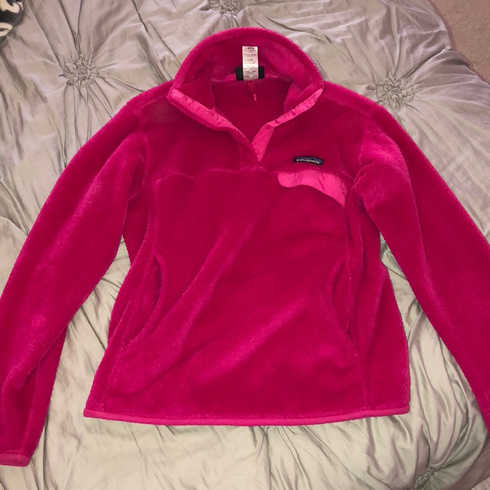Women’s Patagonia fleece retool pullover